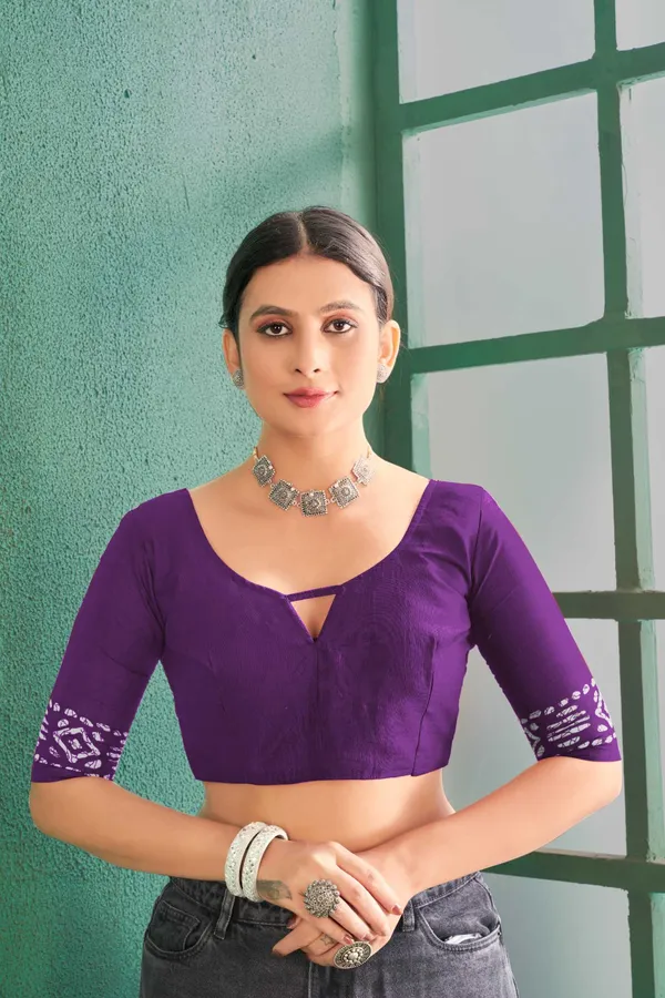 Ikkat_Print_Pure_Soft_Cotton_saree_With_Blouse_Piece