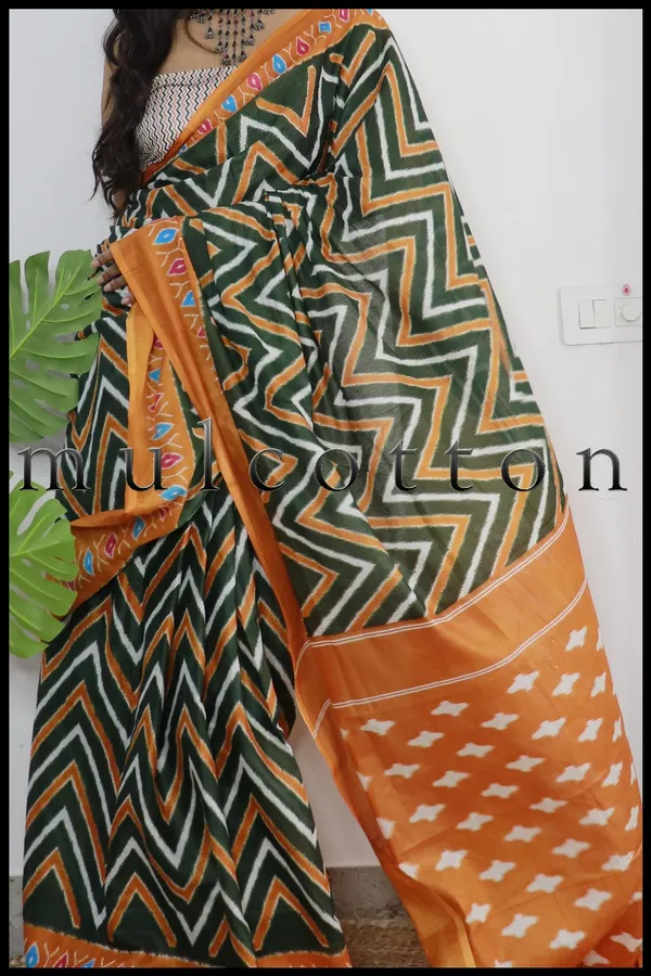 Multi_Colour_Ikkat_Print_Pure_mul_Cotton_Saree_With_Blouse_Piece_with_Unstiched_Blouse_Fabric
