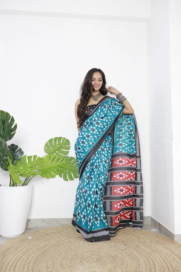 Blue_Ikkat_Print_Pure_mul_Cotton_Saree_With_Blouse_Piece_with_Unstiched_Blouse_Fabric