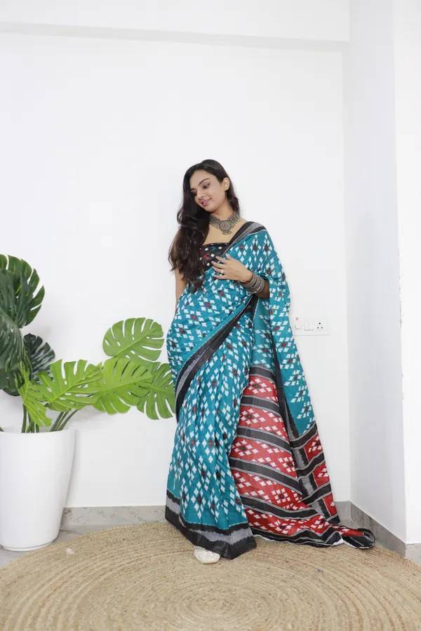 Teal_Ikkat_Print_Pure_mul_Cotton_Saree_With_Blouse_Piece_with_Unstiched_Blouse_Fabric