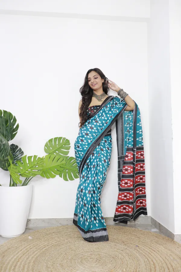 Teal_Ikkat_Print_Pure_mul_Cotton_Saree_With_Blouse_Piece_with_Unstiched_Blouse_Fabric