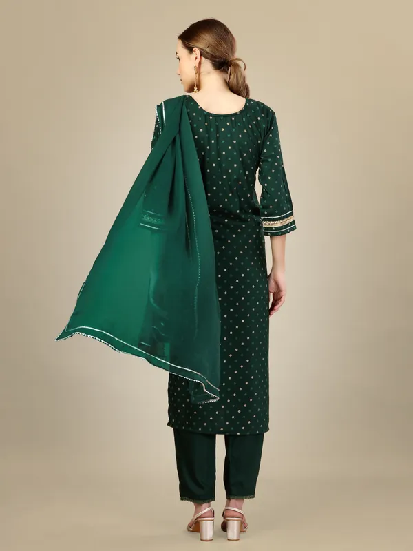 Dark_Green_Silk_Blend_Kurta_Pant_Dupatta_Set_With_Embroidery_&_Sequence_Work