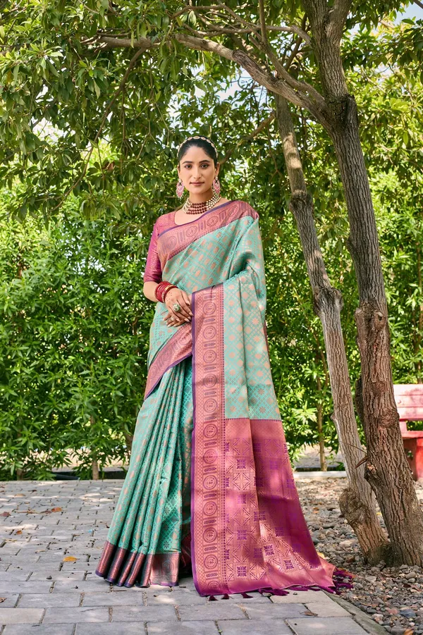 Firoji_Soft_Kanchipuram_Silk_Saree_With_Copper_Zari_Work