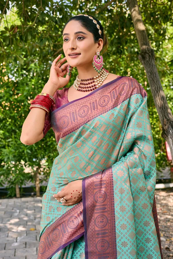Firoji_Soft_Kanchipuram_Silk_Saree_With_Copper_Zari_Work