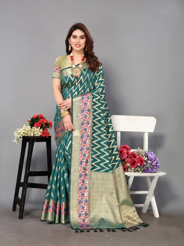 Green_Soft_Banarasi_Silk_Saree_With_Zari_Weaving_Work
