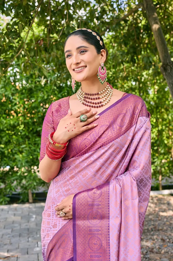 Lavender_Soft_Kanchipuram_Silk_Saree_With_Copper_Zari_Work