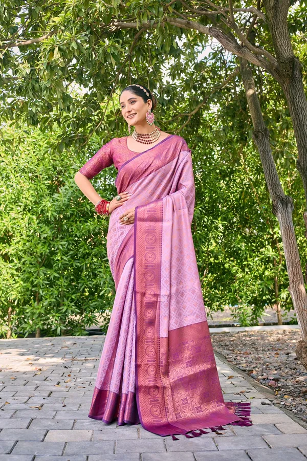 Lavender_Soft_Kanchipuram_Silk_Saree_With_Copper_Zari_Work