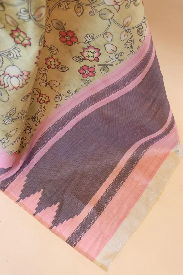 Beige_Smooth_Silk_Saree_With_Kalmkari_Print