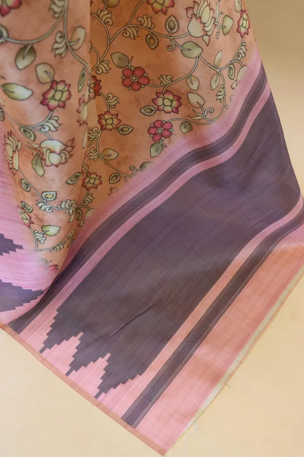 Peach_Smooth_Silk_Saree_With_Kalmkari_Print