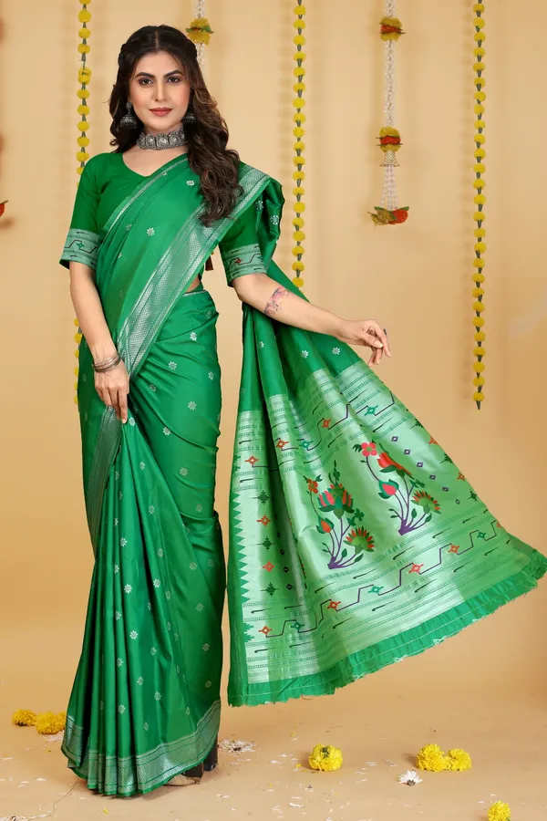 Green_Paithani_Silk_Saree_Crafted_with_Perfection_With_Blouse_Piece_Attached