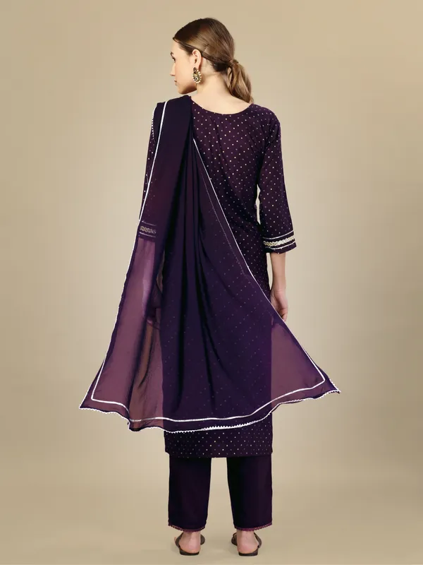 Purple_Silk_Blend_Kurta_Pant_Dupatta_Set_With_Embroidery_&_Sequence_Work