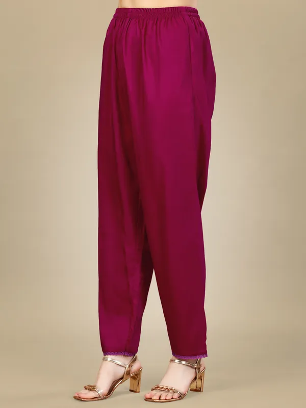 Rani_Silk_Blend_Kurta_Pant_Dupatta_Set_With_Embroidery_&_Sequence_Work