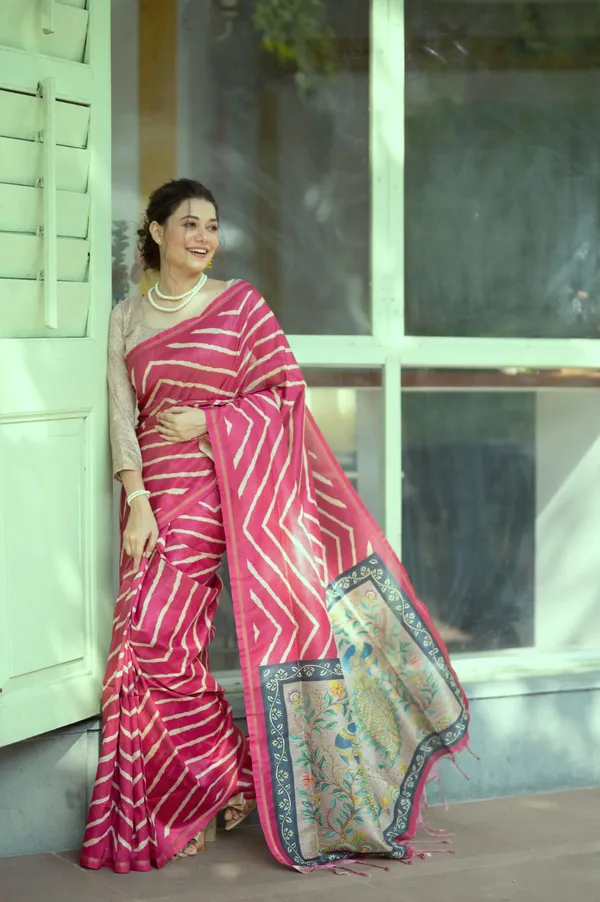 Soft_Tussar_Silk_Leheriya_Print_Saree_With_Kalmkari_Peacock_Pallu