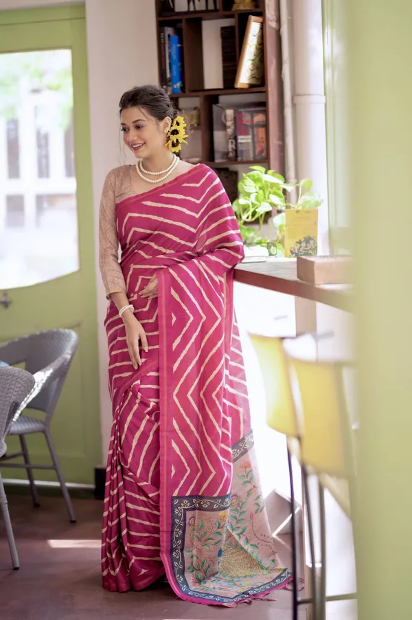 Soft_Tussar_Silk_Leheriya_Print_Saree_With_Kalmkari_Peacock_Pallu