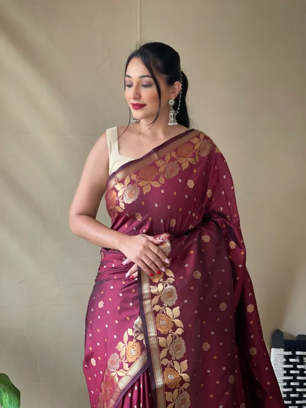 Maroon_Soft_Banarasi_Silk_Saree_With_Golden_Zari_Weaving_Work_With_Blouse_Piece_Attached