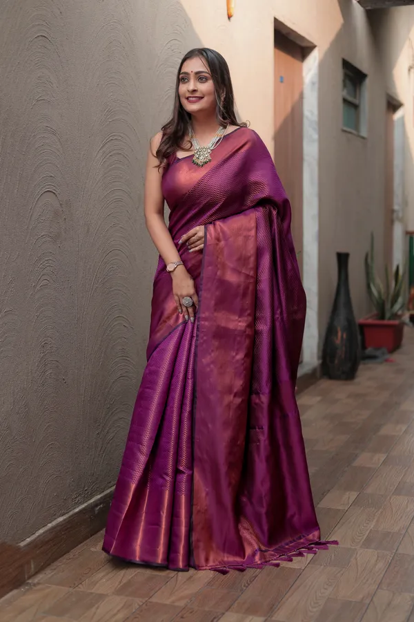 Purple_Kanjivaram_Silk_Saree_with_Heavy_Copper_Zari_Work_-_Timeless_Elegance_With_Blouse_Piece_Attached