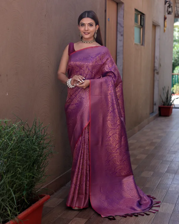 Purple_Timeless_Kanchipuram_Sarees_A_Heritage_of_Elegance_With_Blouse_Piece_Attached