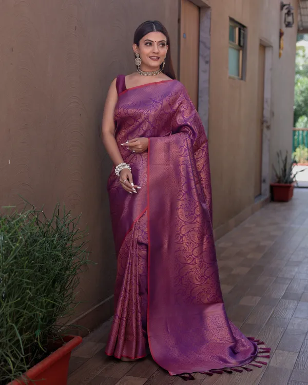 Purple_Timeless_Kanchipuram_Sarees_A_Heritage_of_Elegance_With_Blouse_Piece_Attached