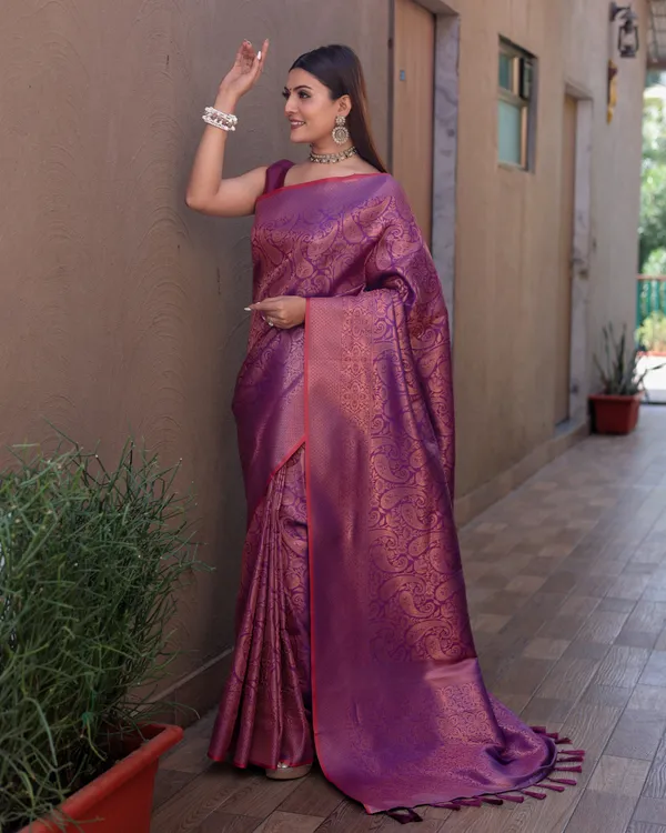 Purple_Timeless_Kanchipuram_Sarees_A_Heritage_of_Elegance_With_Blouse_Piece_Attached