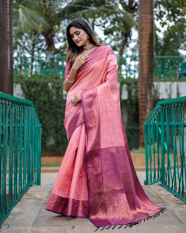 Pink_Kanjivaram_Silk_Saree_With_Copper_Zari_Work_With_Blouse_Piece_Attached
