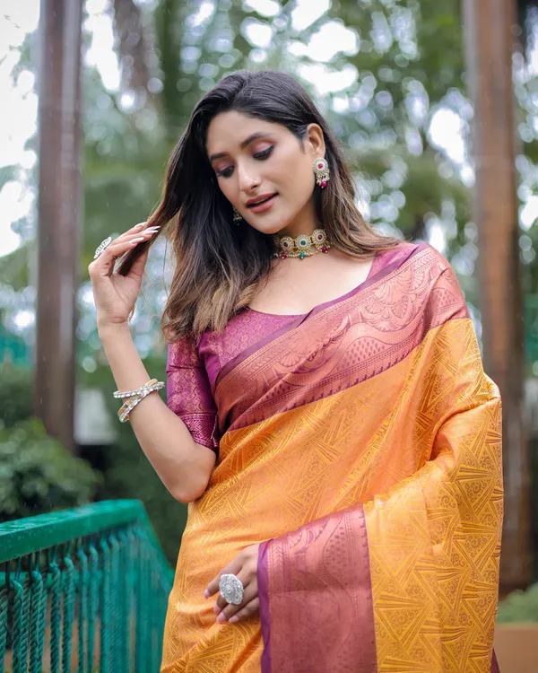 Yellow_Kanjivaram_Silk_Saree_With_Copper_Zari_Work_With_Blouse_Piece_Attached