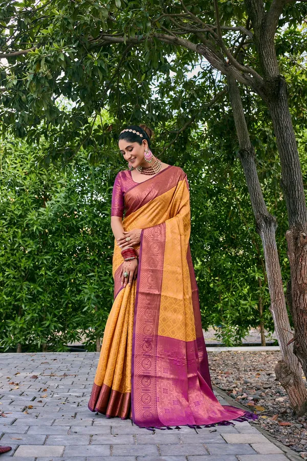 Yellow_Soft_Kanchipuram_Silk_Saree_With_Copper_Zari_Work