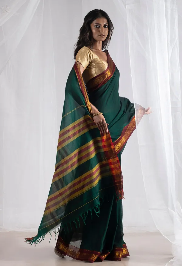 Bottle_Green_Elephant_Border_Narayanapet_Mercerised_Cotton_saree_with_running_Blouse_piece_(Same_As_saree)