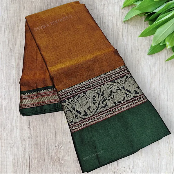 Brown_Tanvi_Thread_Border_Narayanpeth_Pure_Handloom_Cotton_saree_with_Running_blouse_piece_(Same_As_Saree)