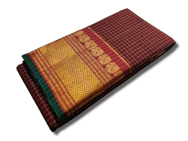 Women'S_Narayanpet_Checks_Cotton_Saree_With_Running_Blouse_Piece_(Maroon)