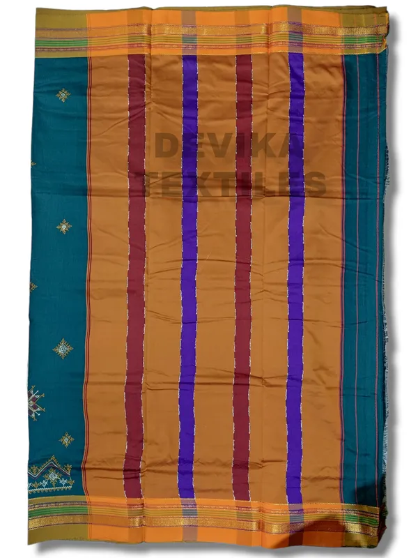 Dark_Ananda_cotton_silk_ilkal__Kasuti_Work_saree_with_Running_blouse_piece