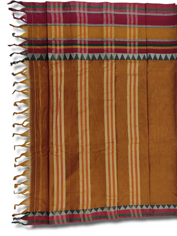 Deep_Gold_Rangoli_Border_Narayanpet_Pure_Handloom_Cotton_Sarees_with_Running_blouse_piece