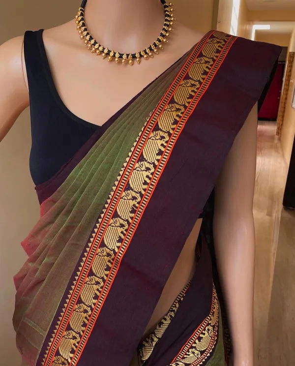 Elephant_Border_Narayanpet_Pure_Handloom_Cotton_Sarees_with_Running_blouse_piece(Seaweed_Green)