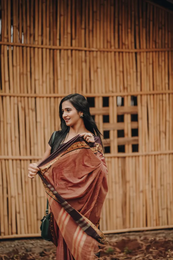 Single_Elephant_Narayanpet_Pure_Cotton_Saree_with_running_blouse_piece(Same_as_saree)