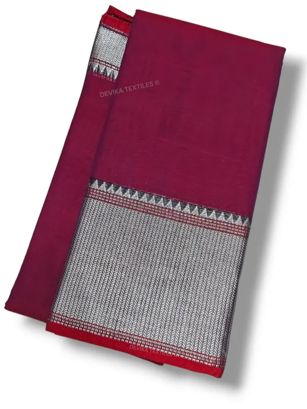 Magenta_Sahitya_Narayanapet_Pure_Cotton_saree_with_running_blouse_piece_(Same_as_saree)