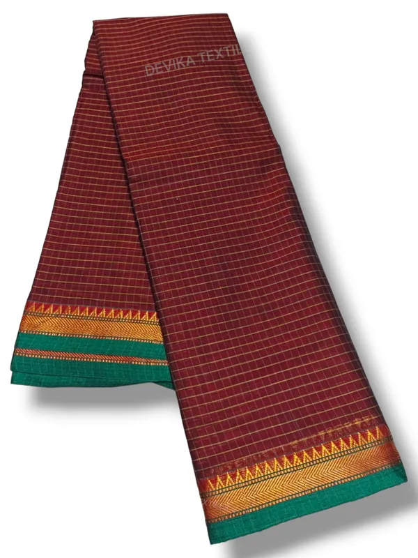 Maroon_Ashwini_checked_Pattern_Narayanapet_Pure_Cotton_saree_with_running_blouse_piece_(Same_as_saree)