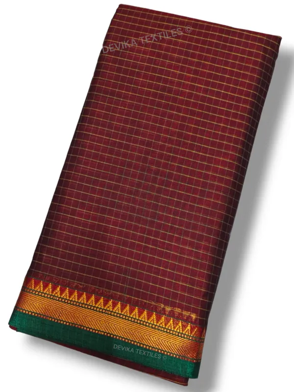 Maroon_Ashwini_checked_Pattern_Narayanapet_Pure_Cotton_saree_with_running_blouse_piece_(Same_as_saree)