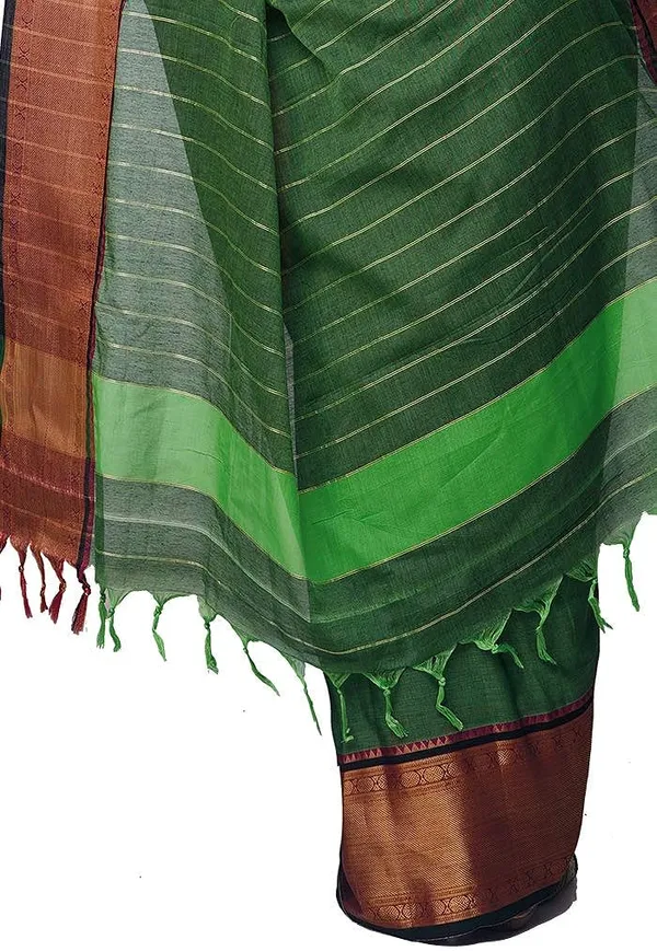 Narayanpet_Handloom_Cotton_Saree_And_Blouse_Piece_(Green+Free_Size)_For_Women