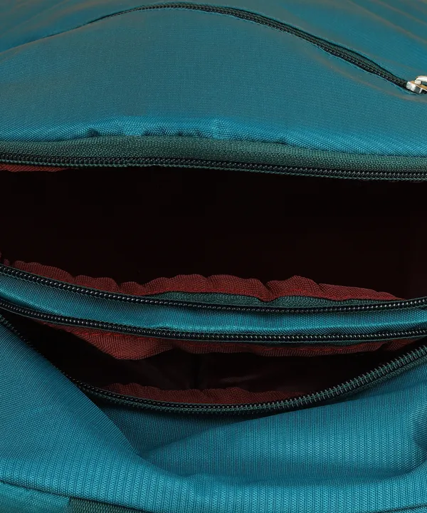 Green_LightWeight_Trekking_Hiking_Student_Tution_Bag_for_Boys_Girls_15_L_Backpack_(Green)