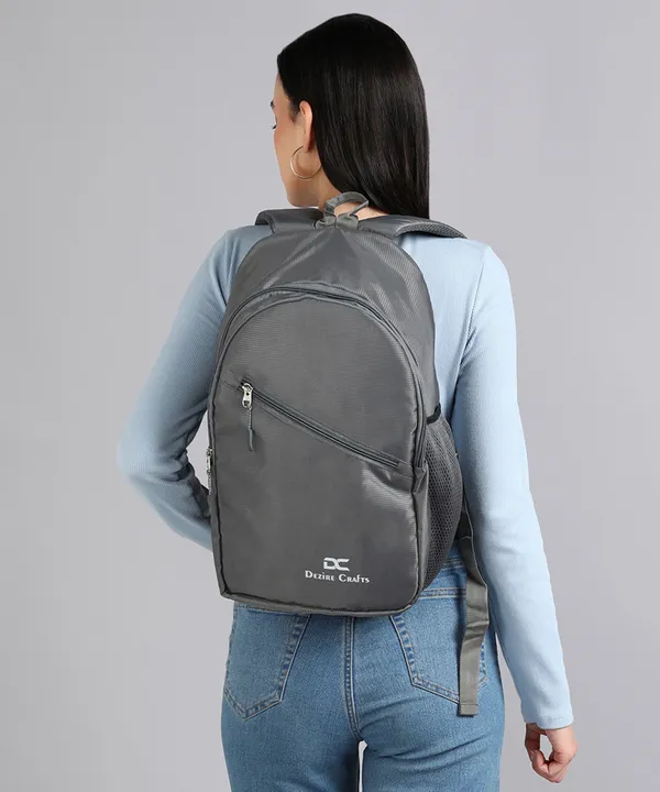 Grey_LightWeight_Trekking_Hiking_Student_Tution_Bag_for_Boys_Girls_15_L_Backpack_(Grey)