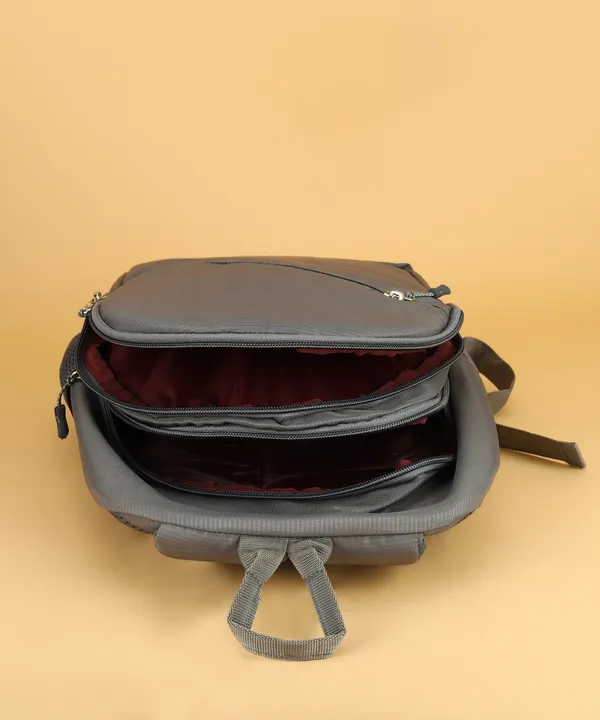 Grey_LightWeight_Trekking_Hiking_Student_Tution_Bag_for_Boys_Girls_15_L_Backpack_(Grey)