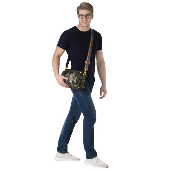 Military_Sling_Bag_Shoulder_Crossbody_Chest_Messenger_Bag_Waterproof_for_Men_and_Women