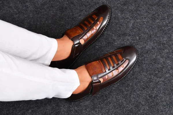 Synthetic_leather_sandals_for_men