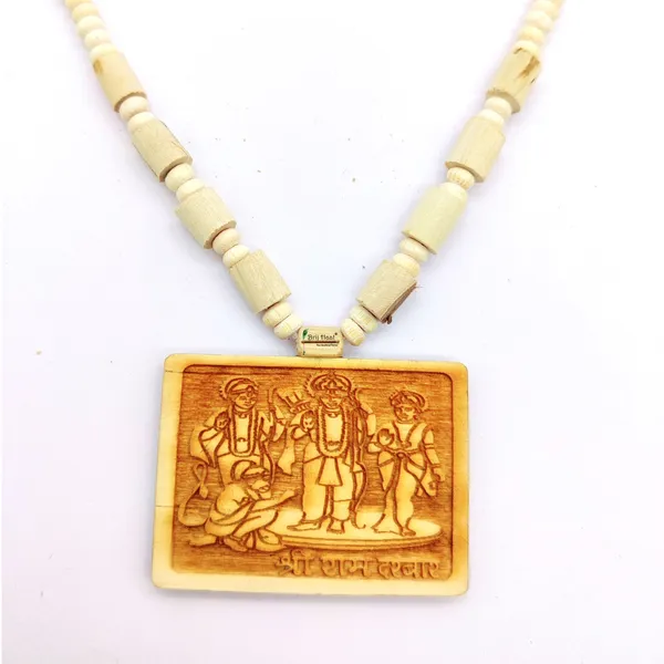 Wooden_Carving_Ram_darbar_Handmade_Locket/pendant_with_Tulsi_Kanthi_Mala