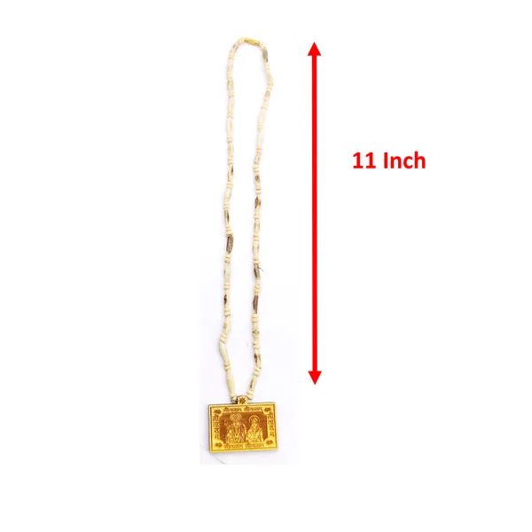 Wooden_Carving_Sita_ram_ji_Handmade_Locket/pendant_with_Tulsi_Kanthi_Mala