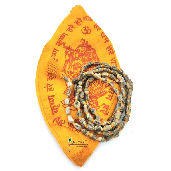 Tulsi_jaap_japa_mala_108+1_Beads_With_Cotton_Gaumukhi_bag_Jholi
