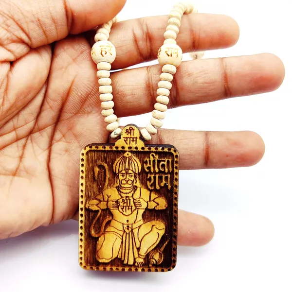 Wooden_Carving_Hanuman_ji_Shree_bageshwar_Balaji_dham_Handmade_Locket/pendant_with_wood_Ram_Mala