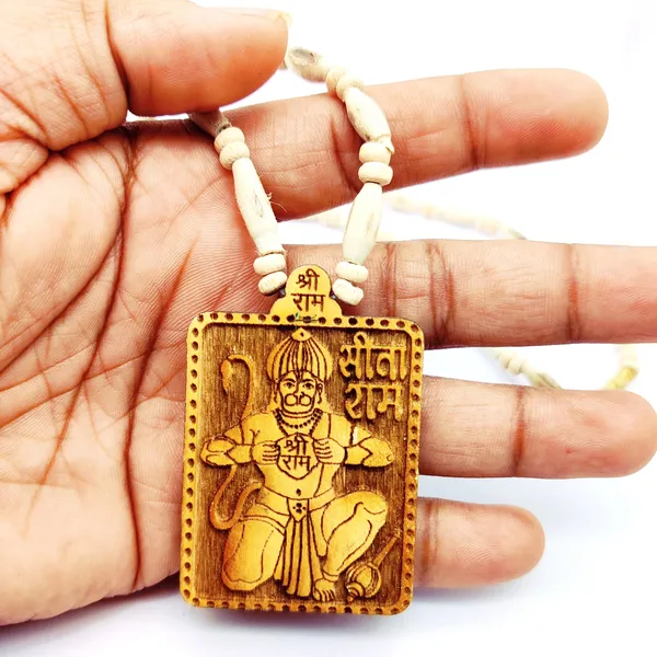 Wooden_Carving_Hanuman_ji_Handmade_Locket/pendant_with_Tulsi_Kanthi_Mala