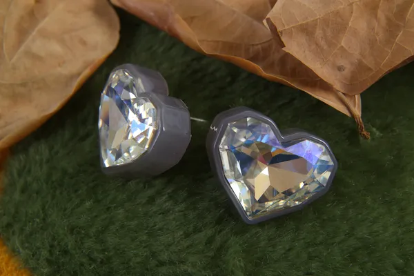 Crystal_Rhinestone_Stud_Earrings_for_Women_-01_Pair_-_Heart