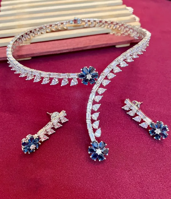 AD_Necklace_with_Earrings_studded_with_Semi_Precious_Stones_for_Women_-01_Set_-_Neptune