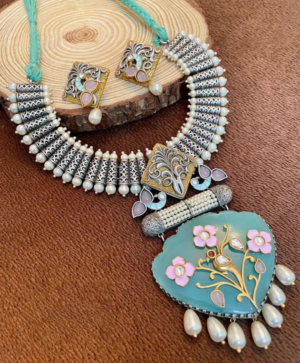 Necklace_with_Earrings_studded_with_Semi_Precious_Stones_for_Women_-01_Set_-_Sea_Green